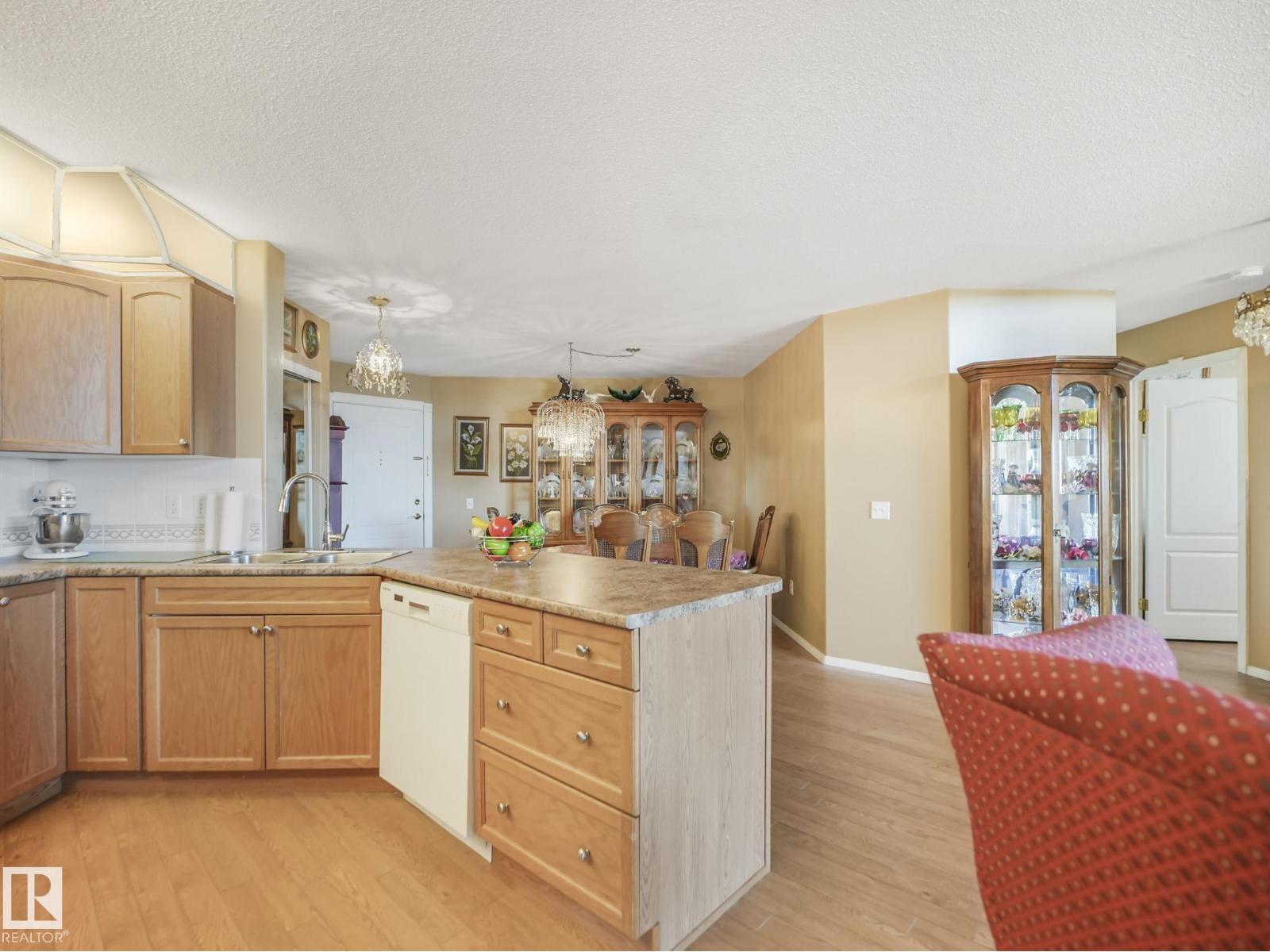 #304 6623 172 ST NW, Edmonton