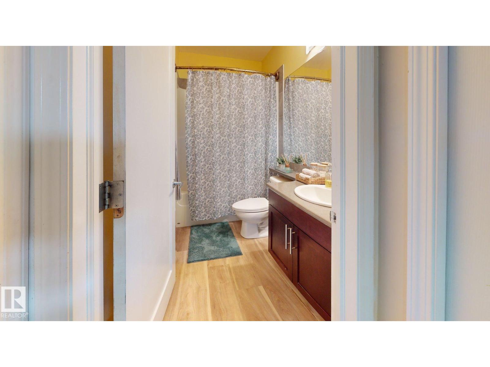 #2 6520 2 AV SW SW, Edmonton