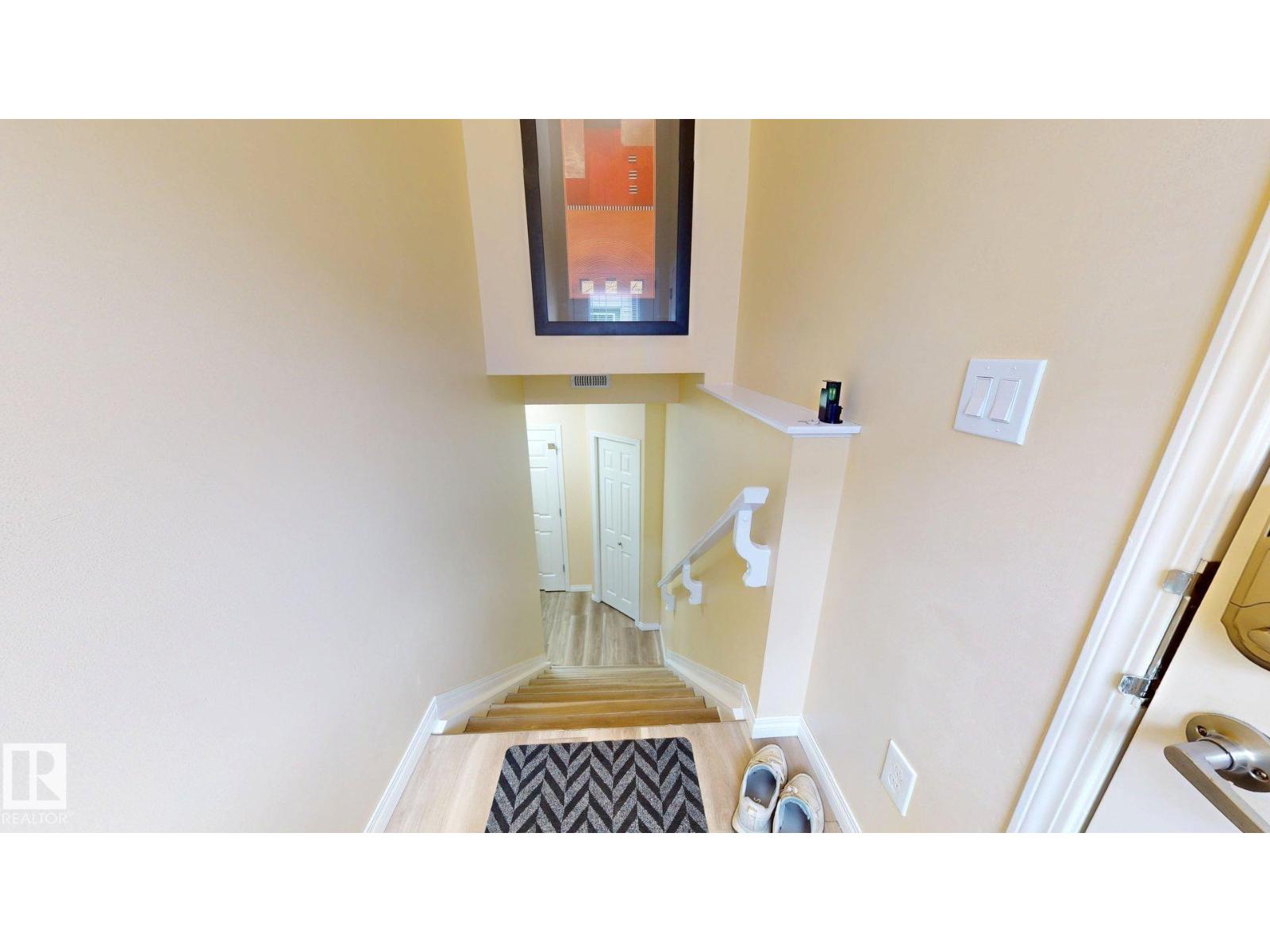 #2 6520 2 AV SW SW, Edmonton