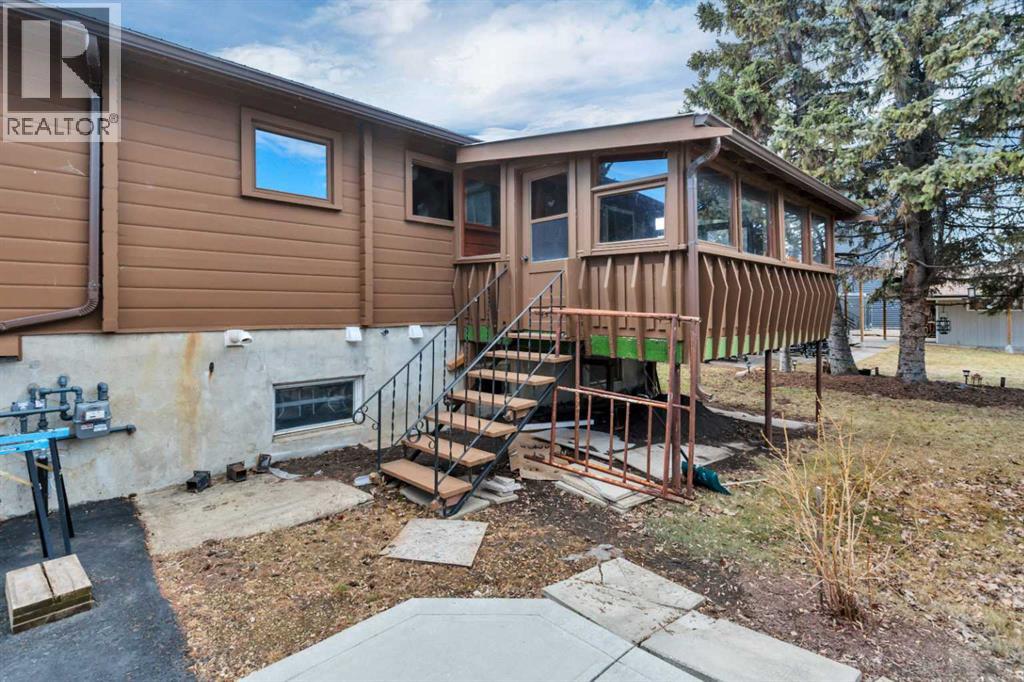 5228 50B Avenue, Sylvan Lake