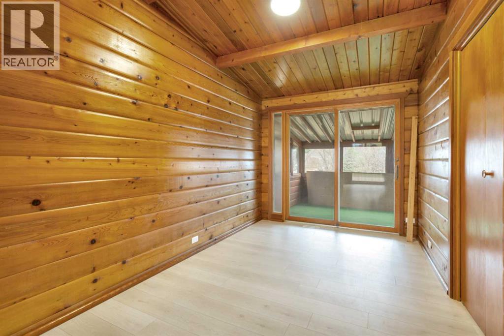 5228 50B Avenue, Sylvan Lake