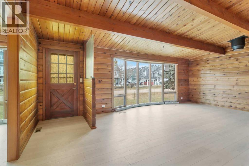 5228 50B Avenue, Sylvan Lake