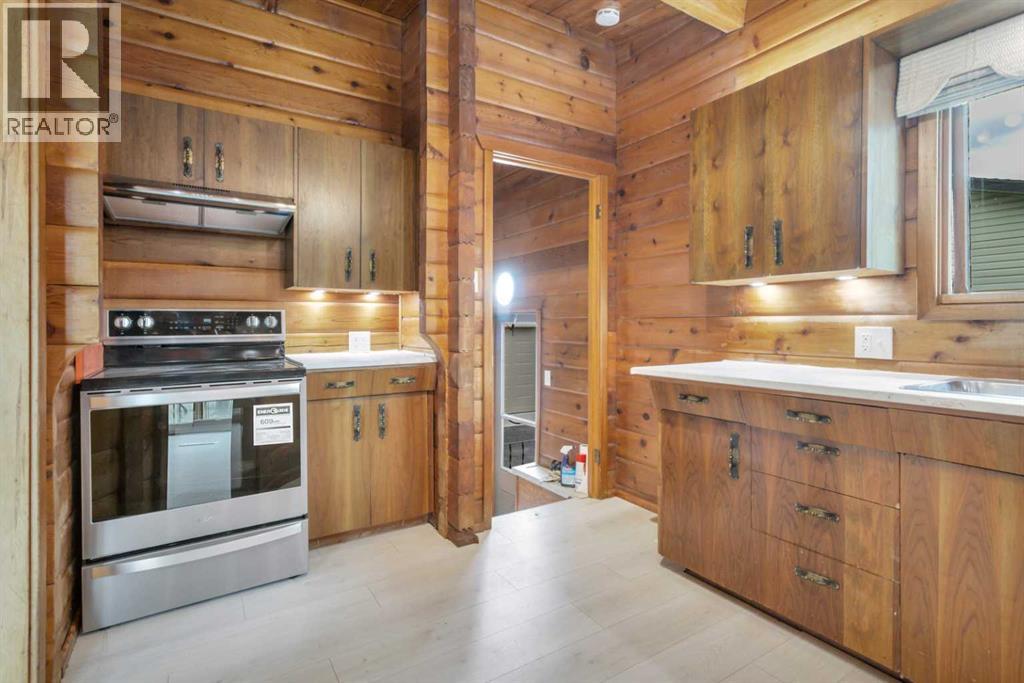 5228 50B Avenue, Sylvan Lake