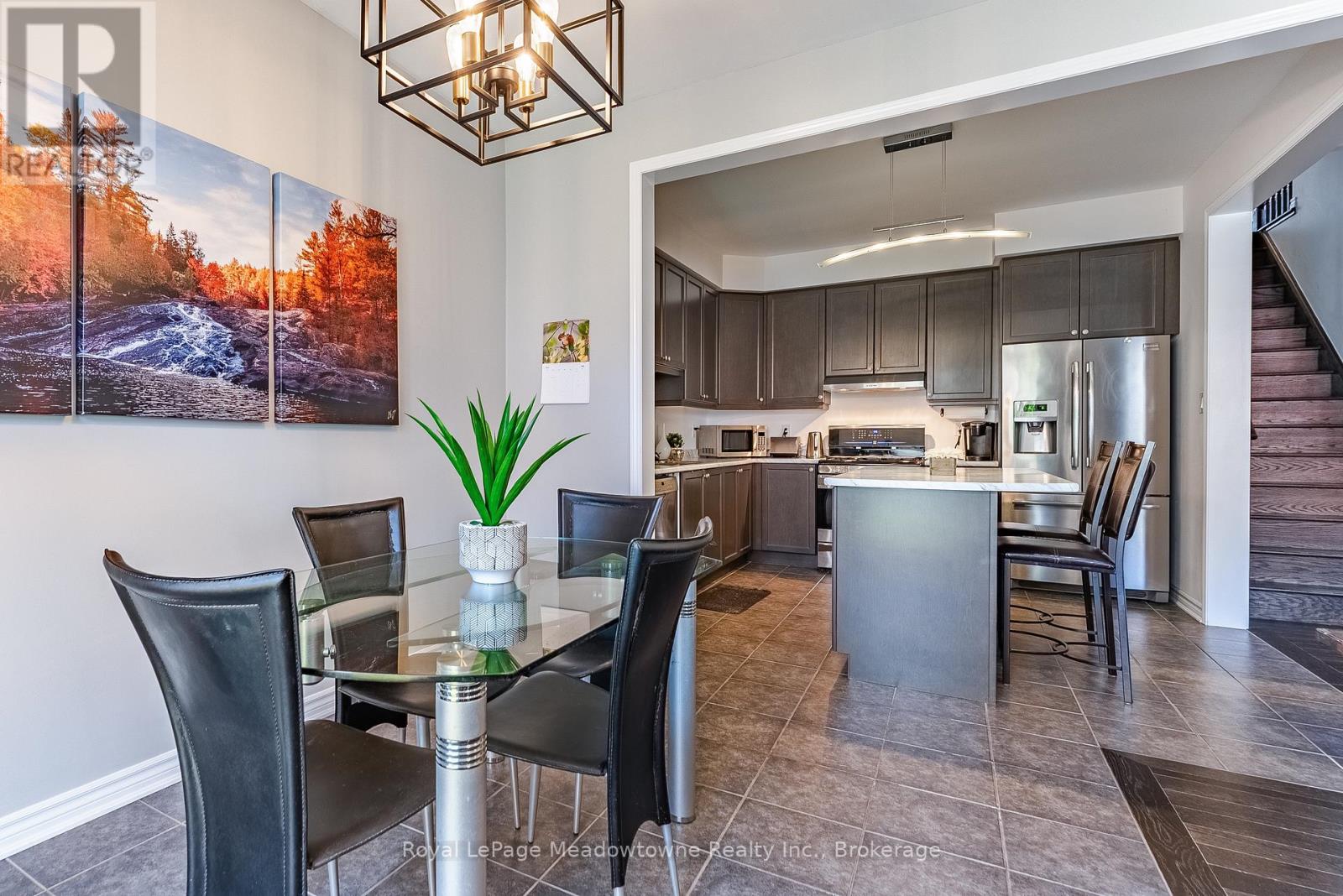 325 GLEAVE TERRACE - 14