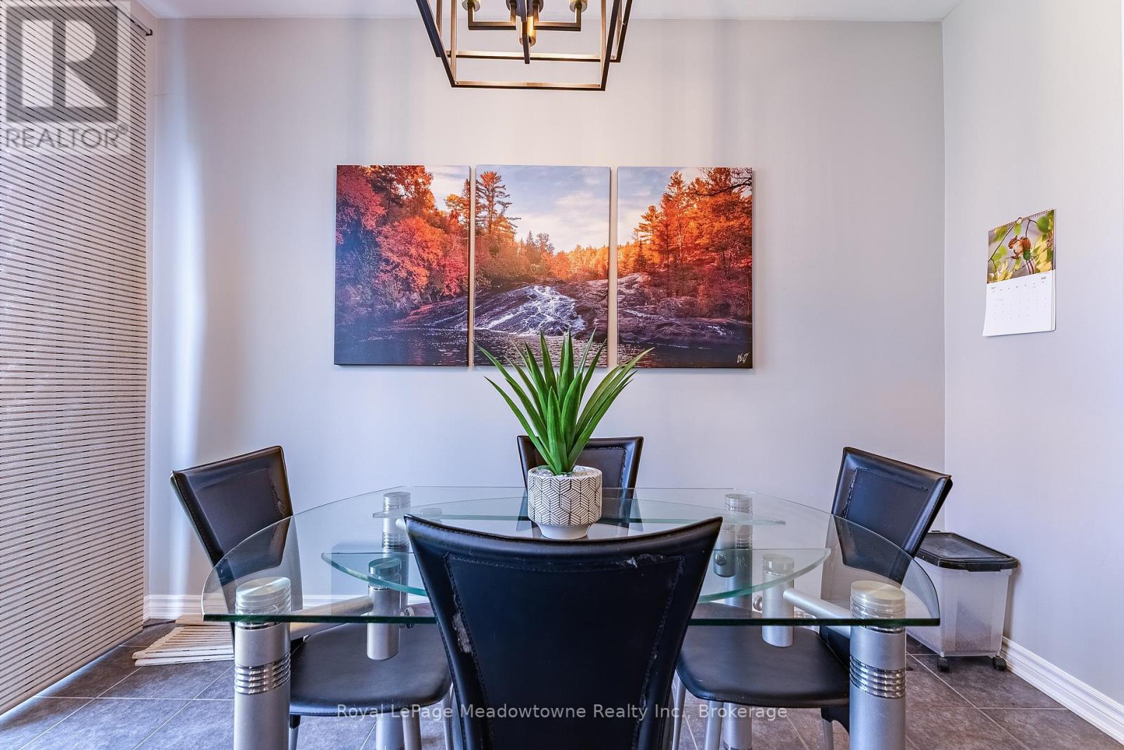 325 GLEAVE TERRACE - 15