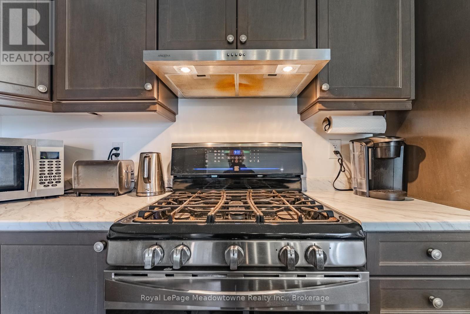 325 GLEAVE TERRACE - 20