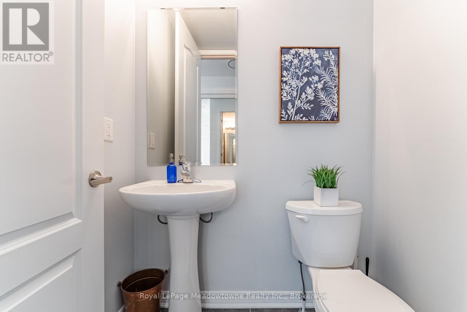 325 GLEAVE TERRACE - 21