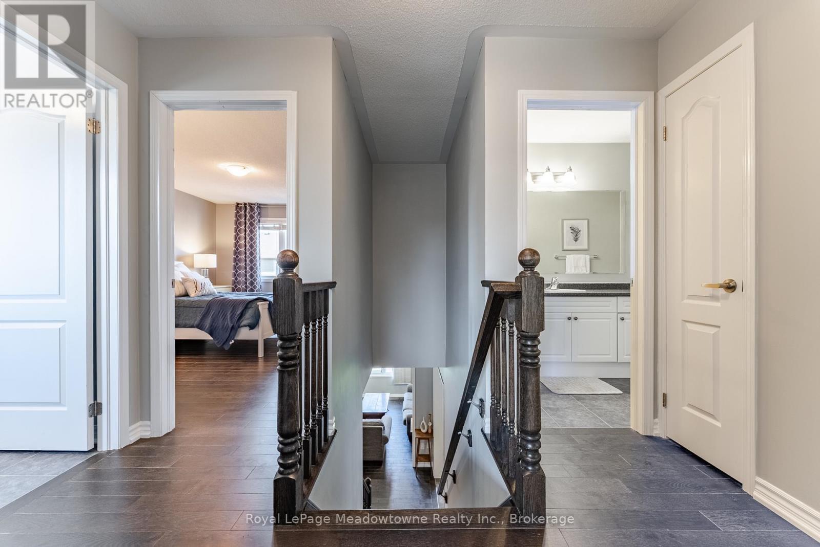 325 GLEAVE TERRACE - 22