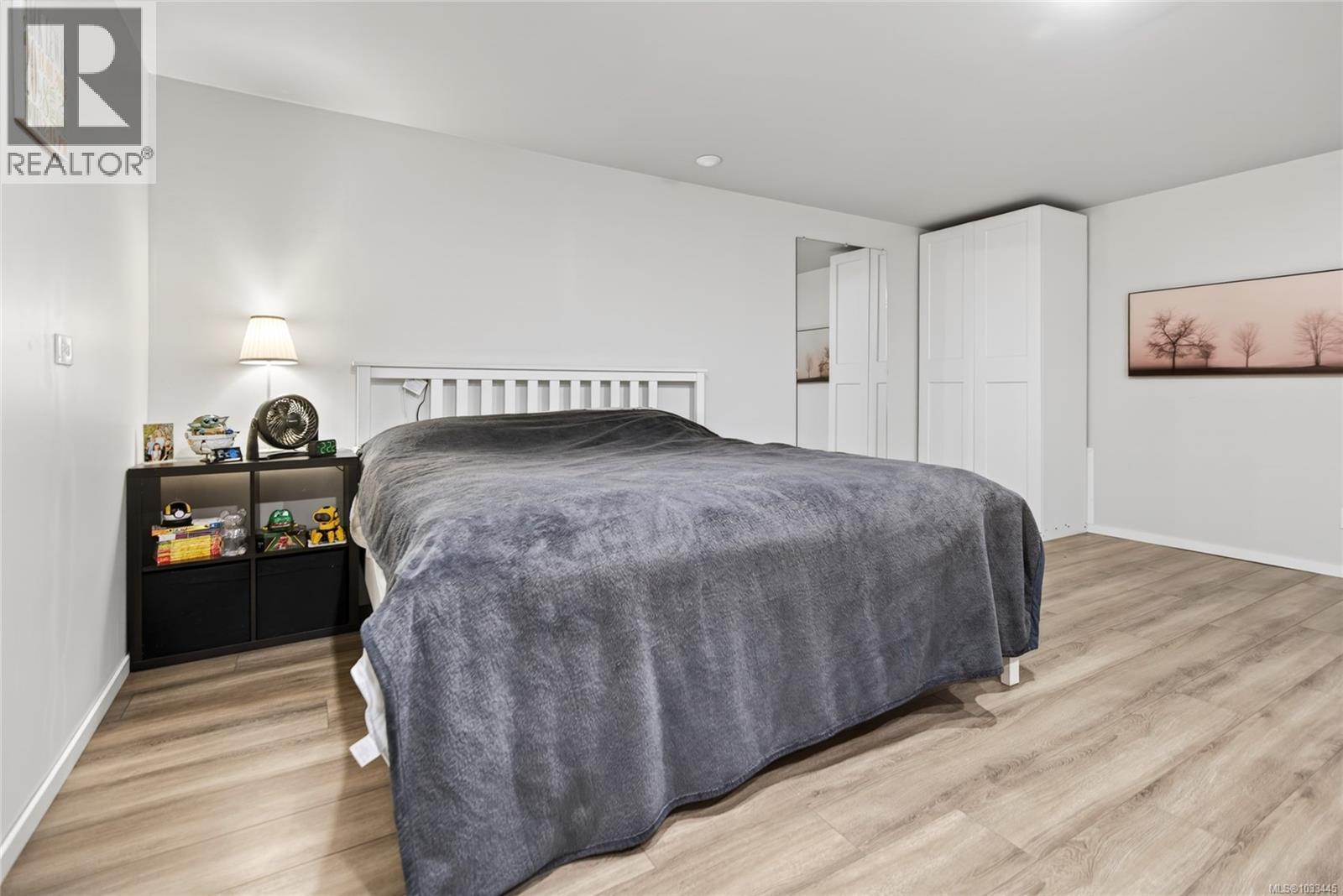 4287,4289 Marsden Rd - 80