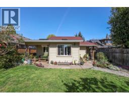 B 226 1st St, Courtenay, BC V9N1A6 Photo 11