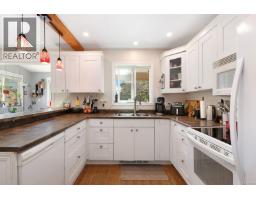 B 226 1st St, Courtenay, BC V9N1A6 Photo 19