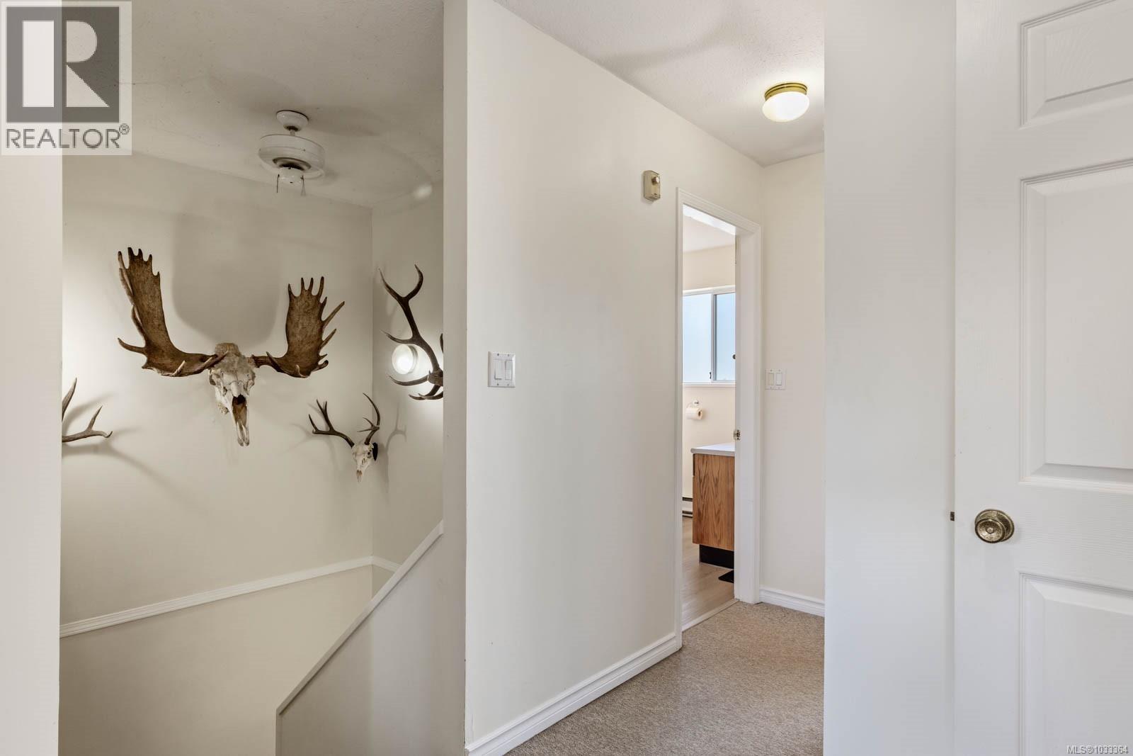 #B 345 Menzies Ave - 24