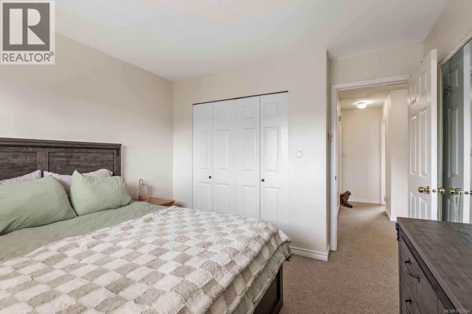 #B 345 Menzies Ave - 27