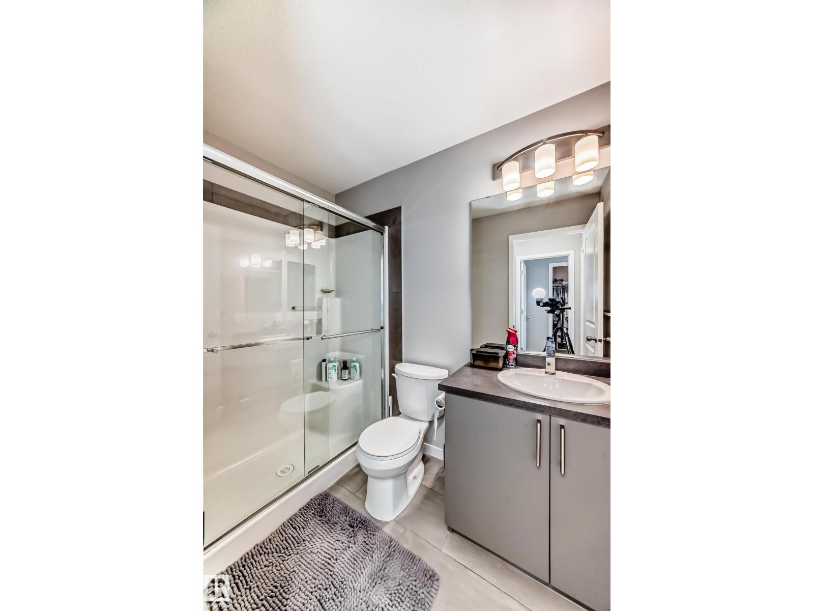 2329 82 ST SW, Edmonton