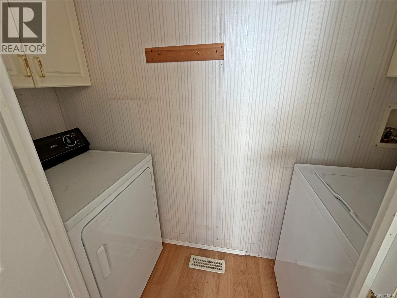 3963 Valewood Dr - 10