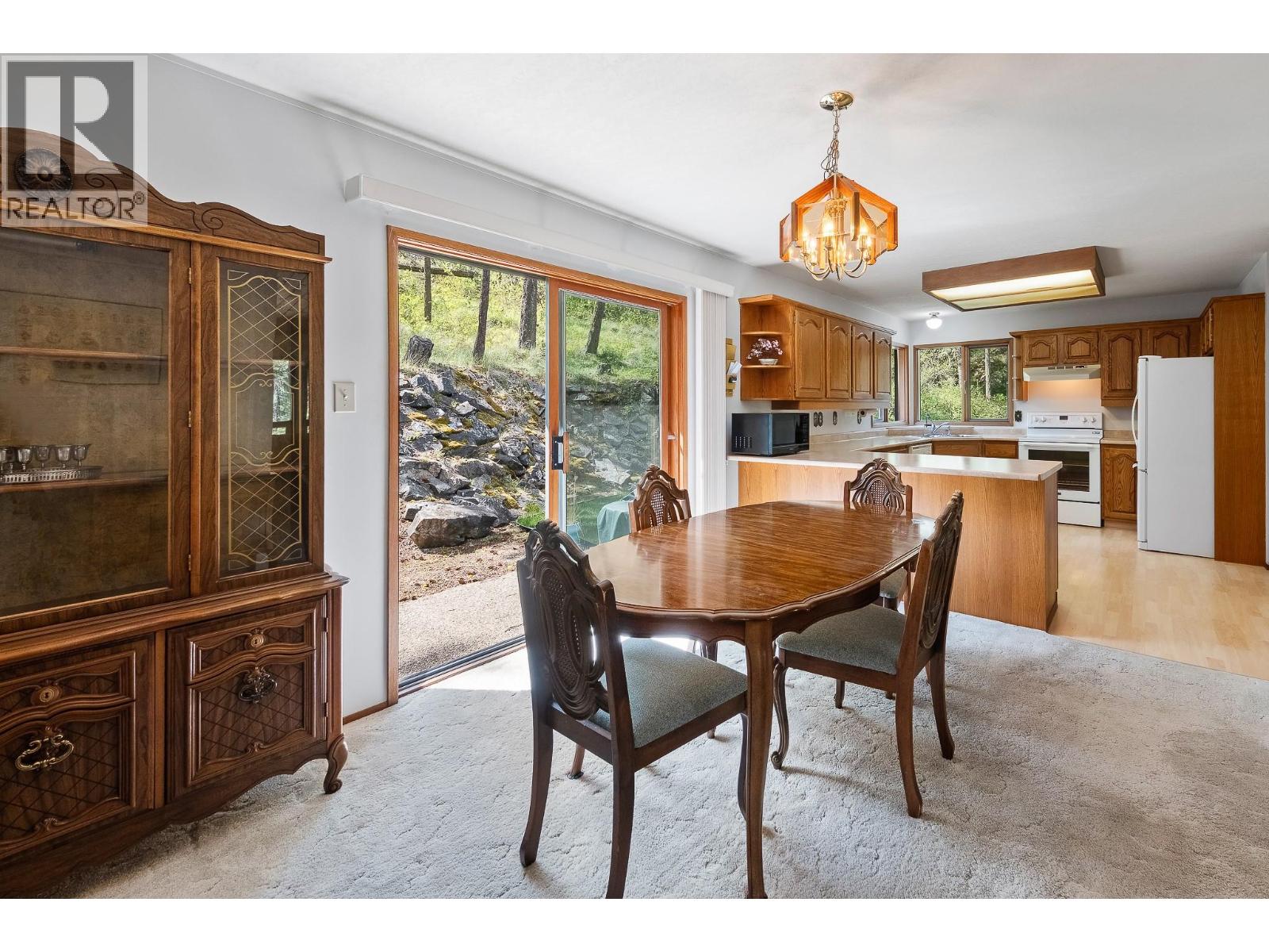 9276 Chinook Road, Vernon