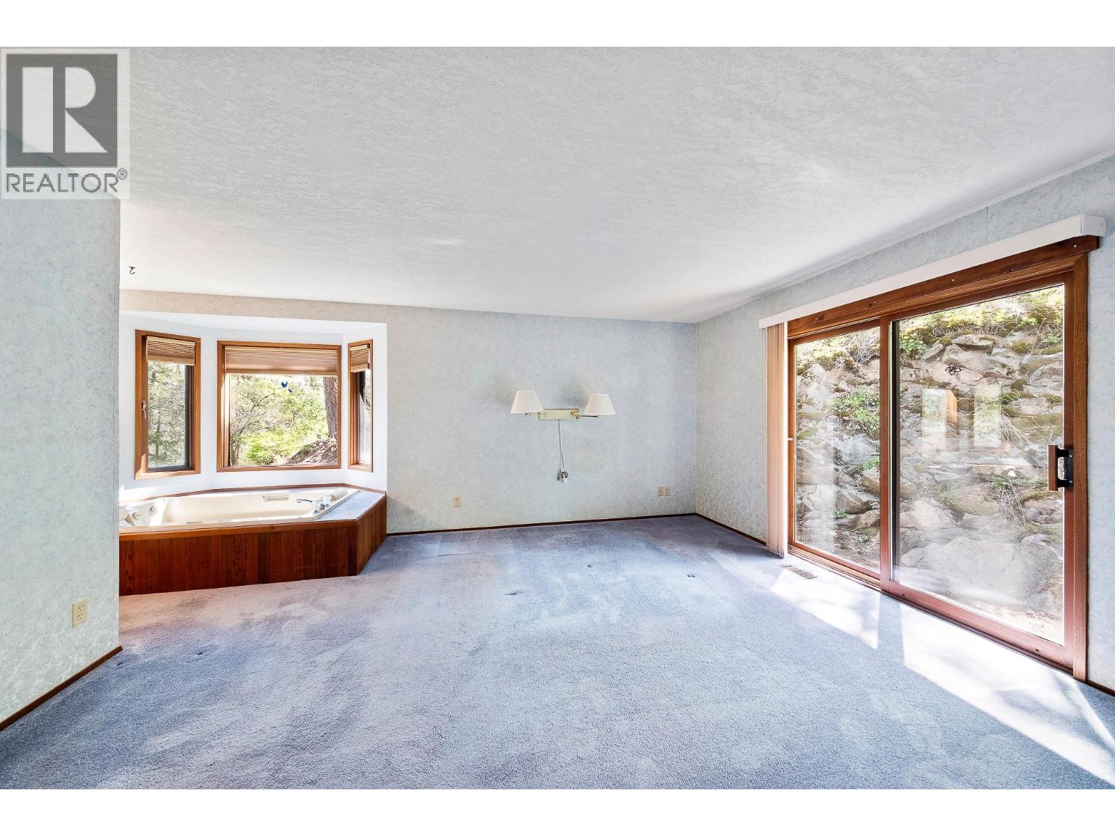 9276 Chinook Road, Vernon