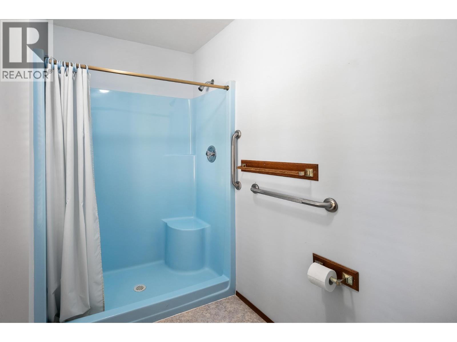 9276 Chinook Road, Vernon