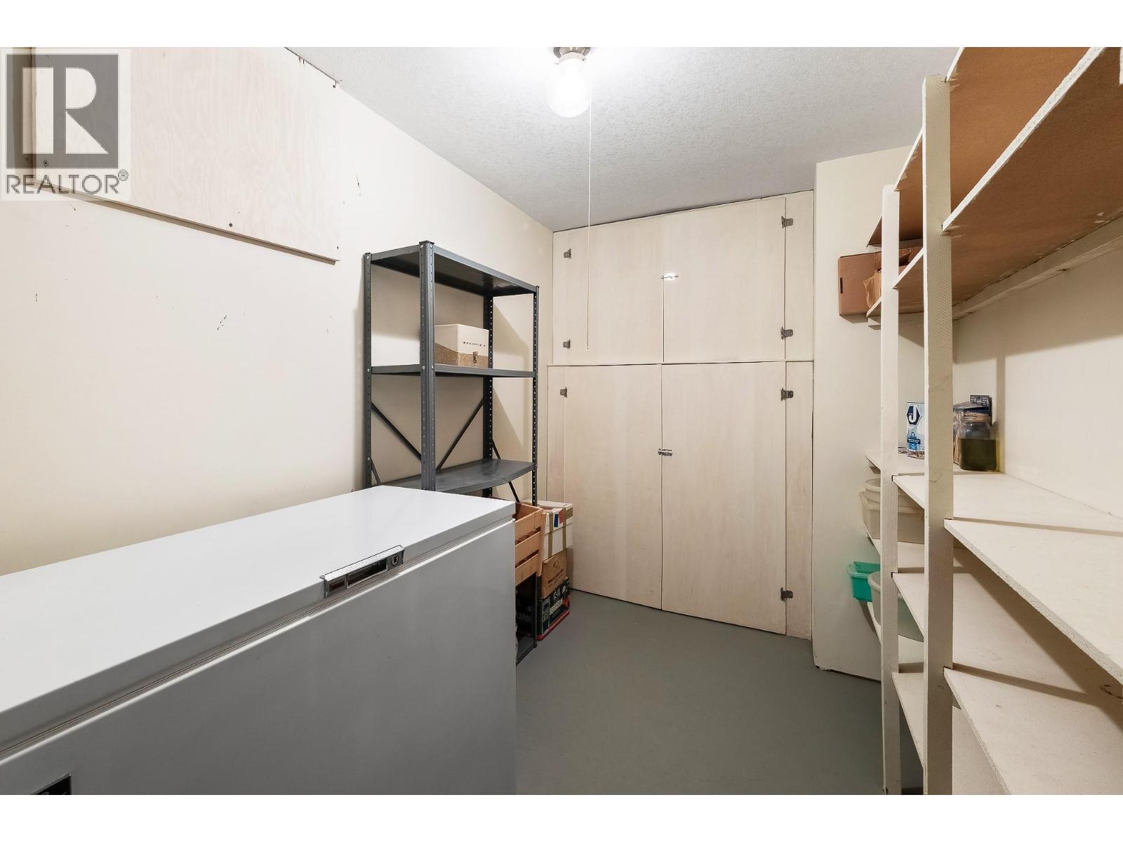 9276 Chinook Road, Vernon