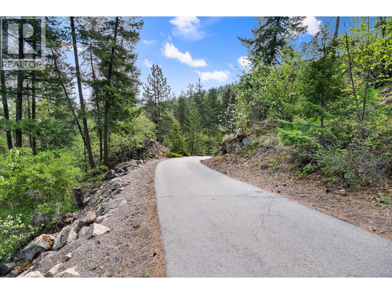 9276 Chinook Road, Vernon