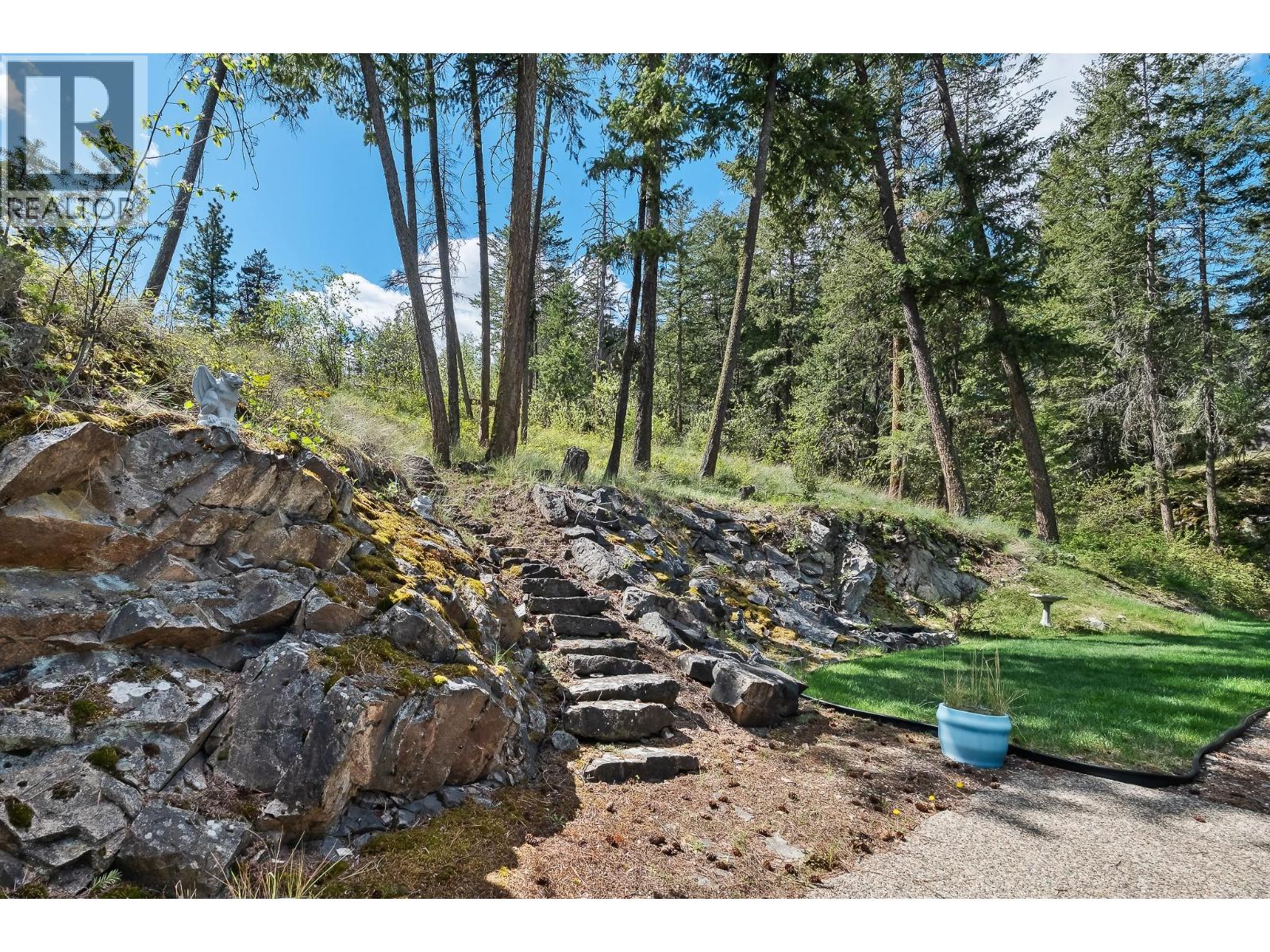 9276 Chinook Road, Vernon