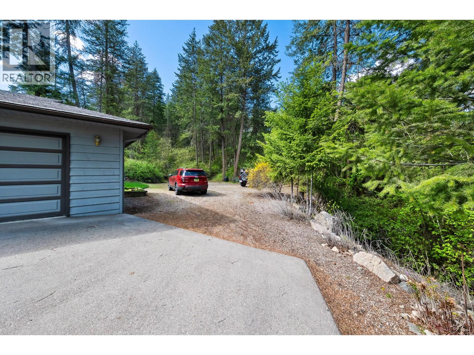 9276 Chinook Road, Vernon