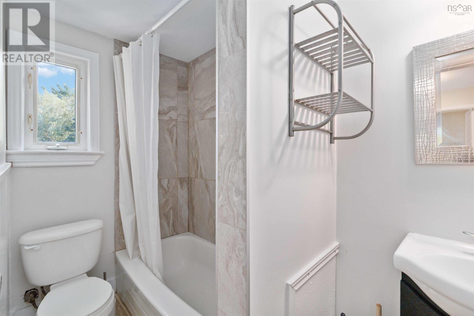 Unit 360 - #1 Bathroom