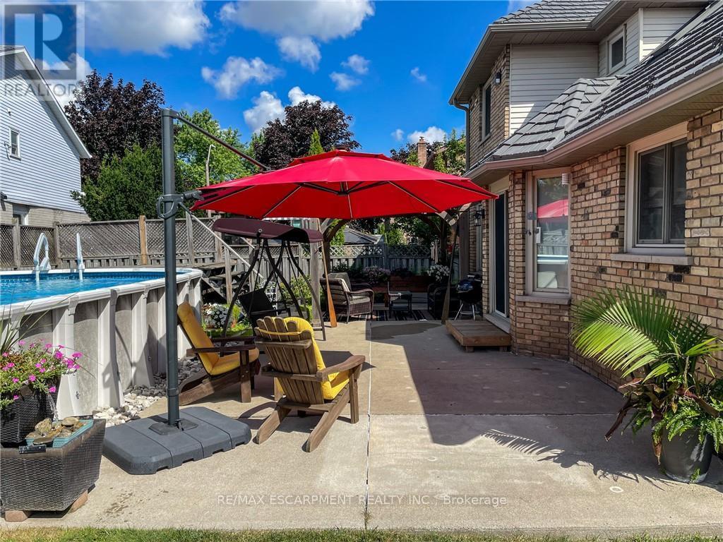 6 REGAL DRIVE - 40