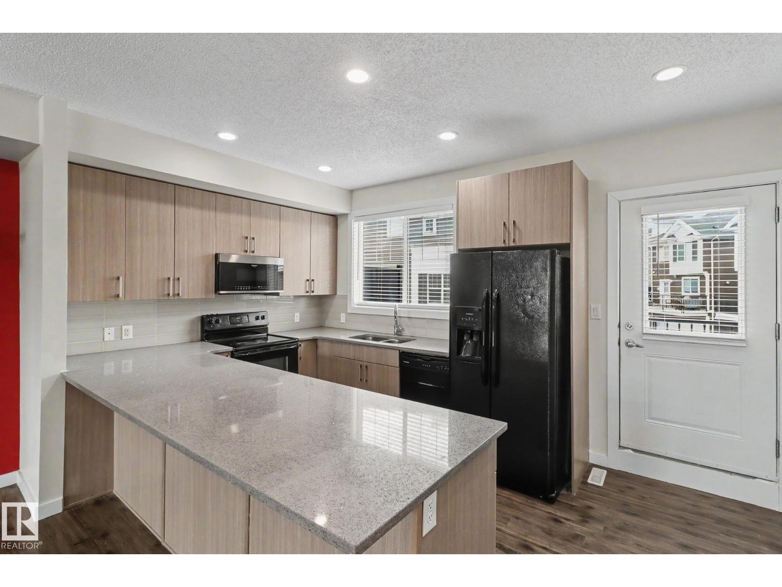 #43 2803 JAMES MOWATT TR SW, Edmonton