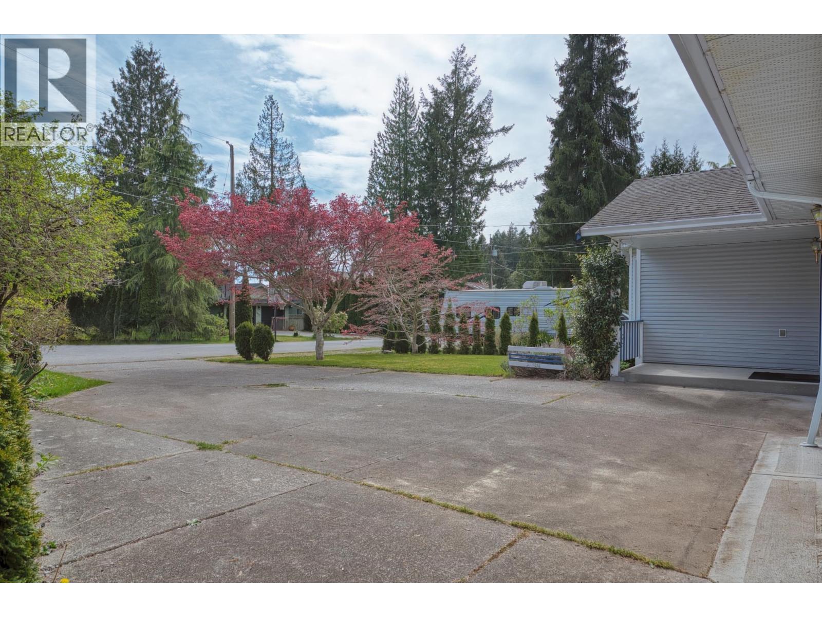 1534 CYPRESS WAY — photo 4