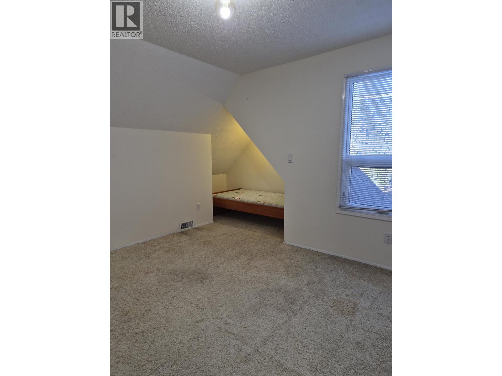 Photo 11 of 13 — 1351 JARVIS STREET · Prince George, BC