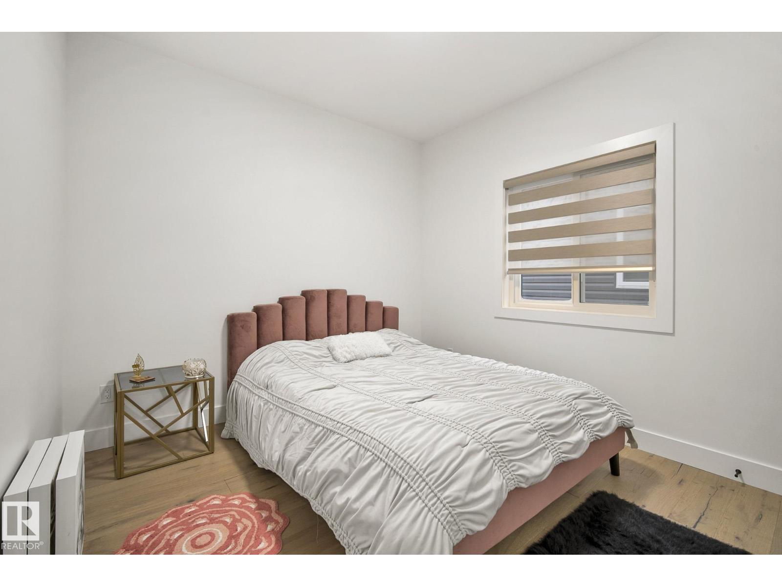 1108 150 AV NW, Edmonton