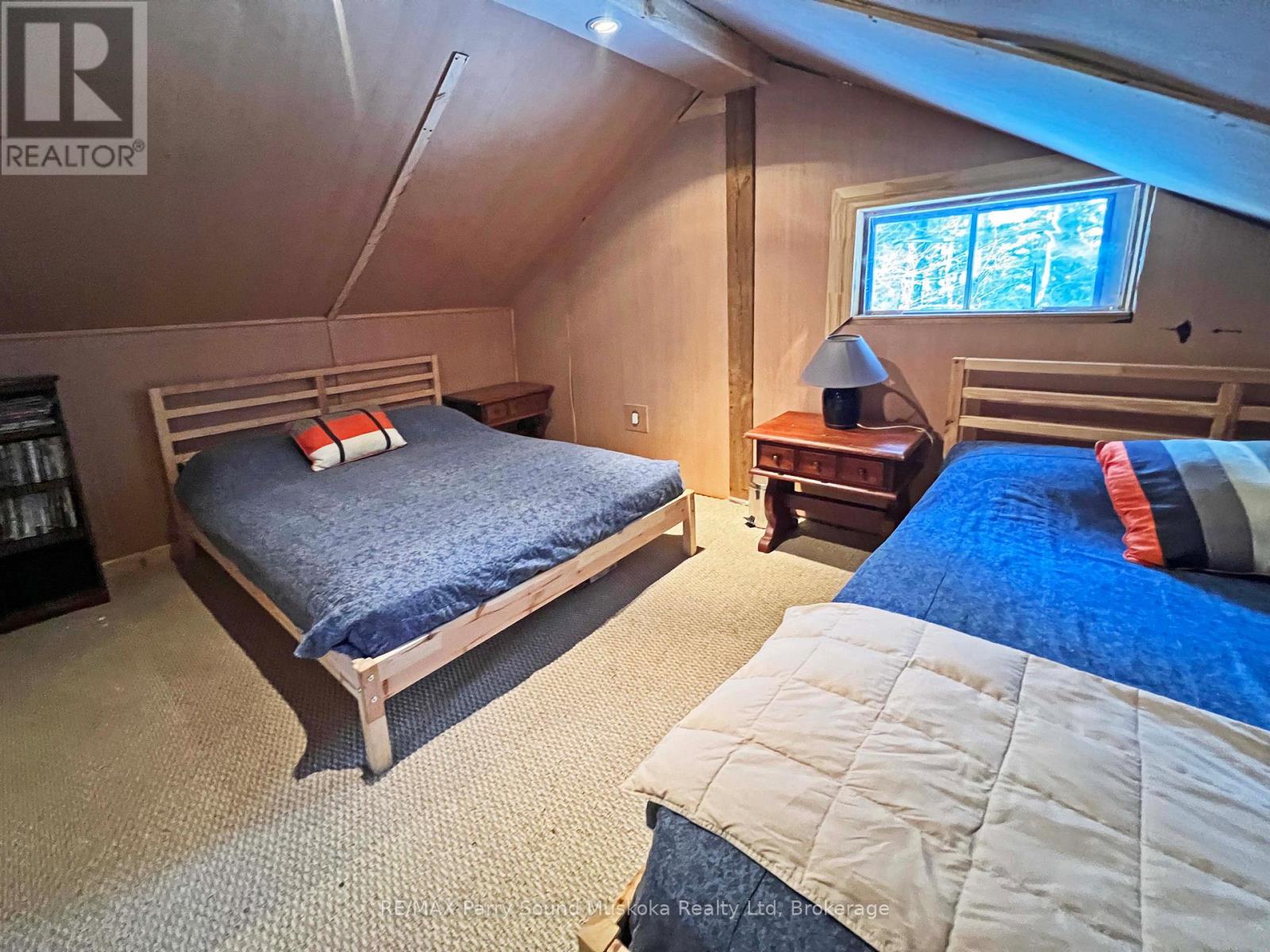 Loft bunkie perfect for extended family