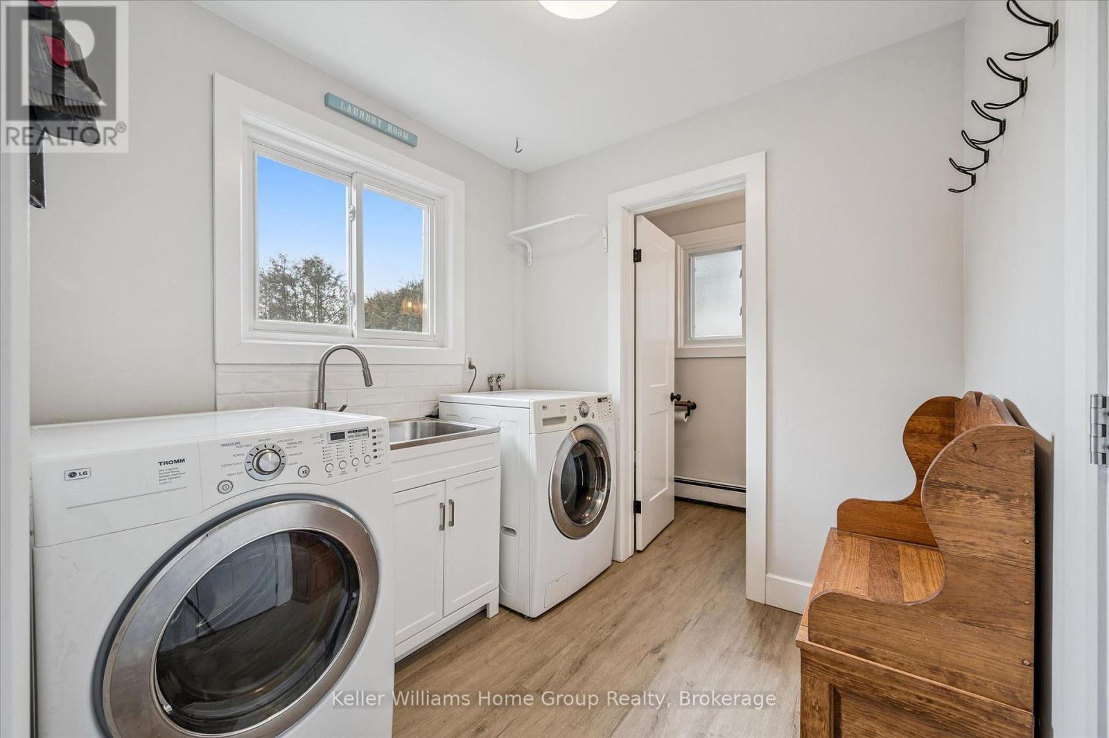 17 CARMINE PLACE - 21