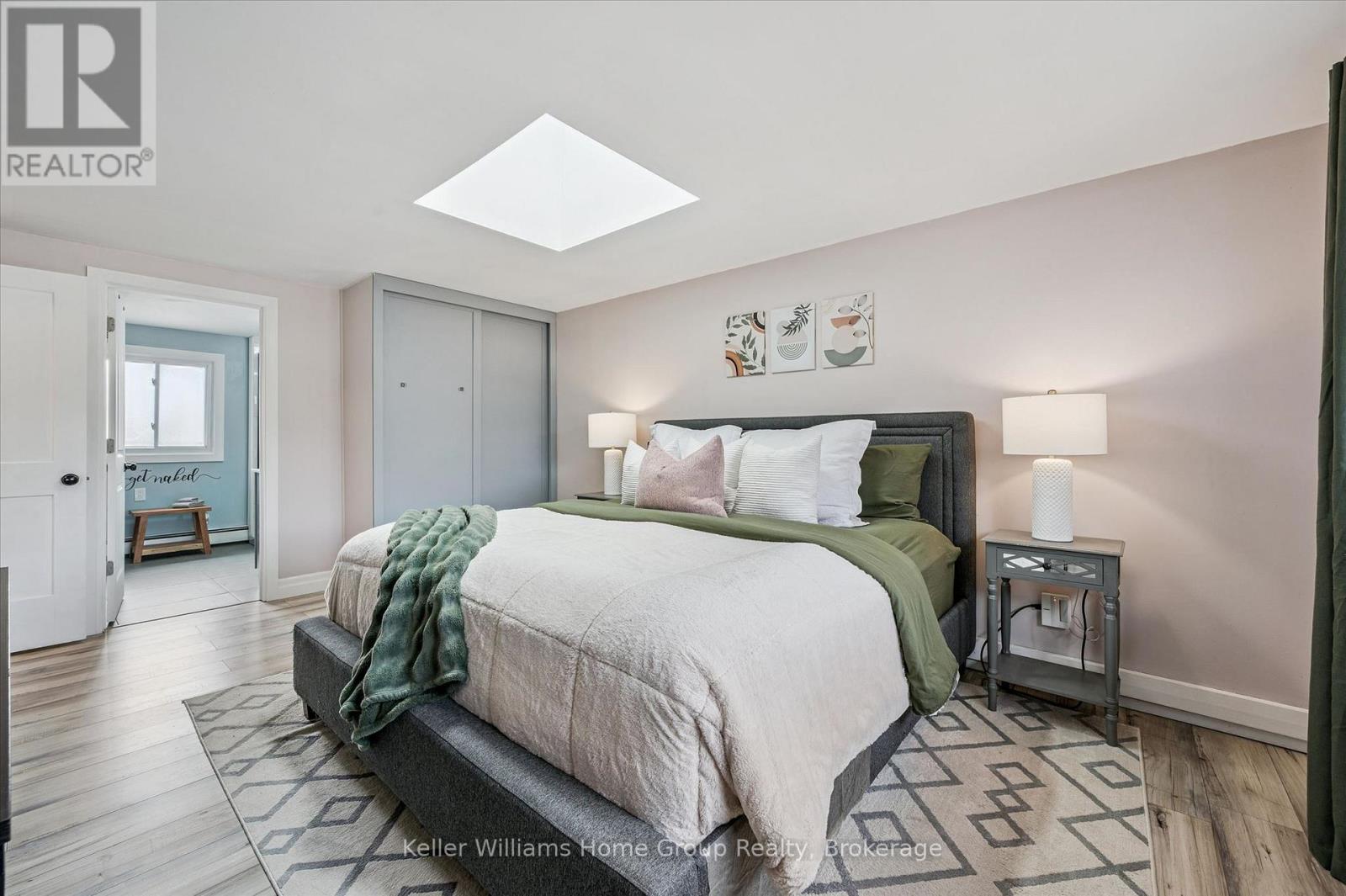 17 CARMINE PLACE - 33