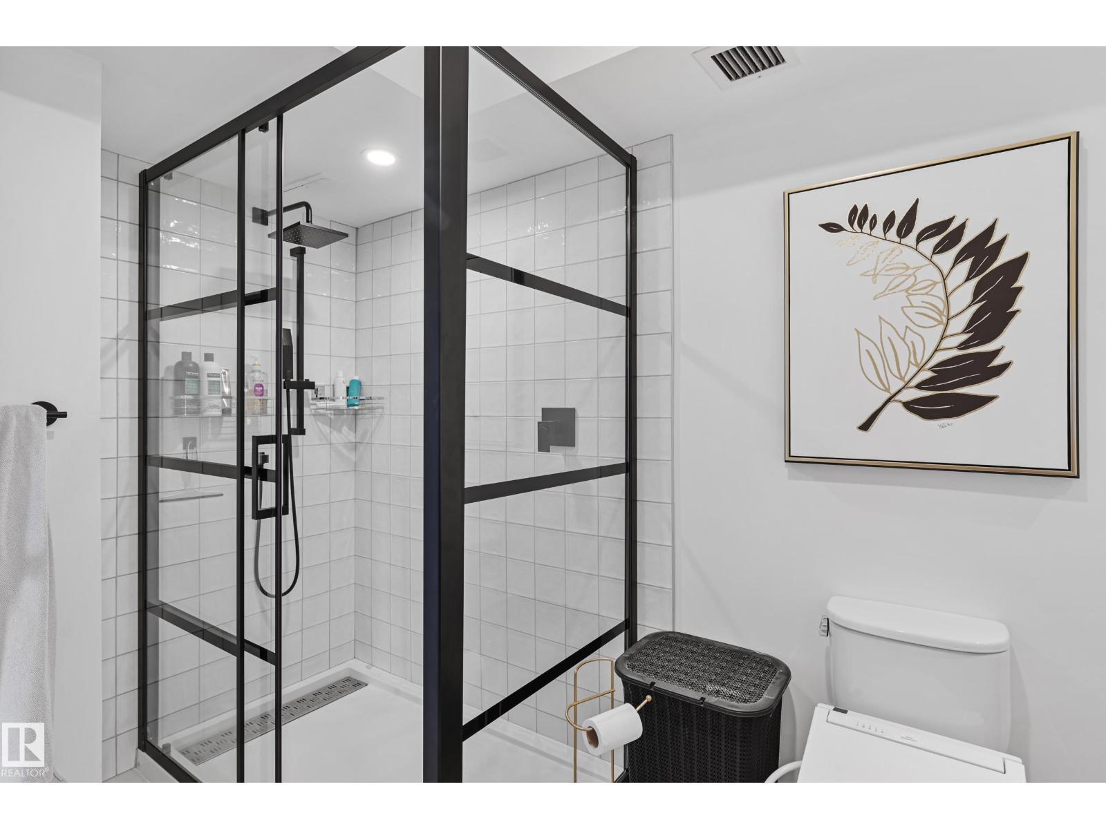 #701 11503 100 AV NW, Edmonton