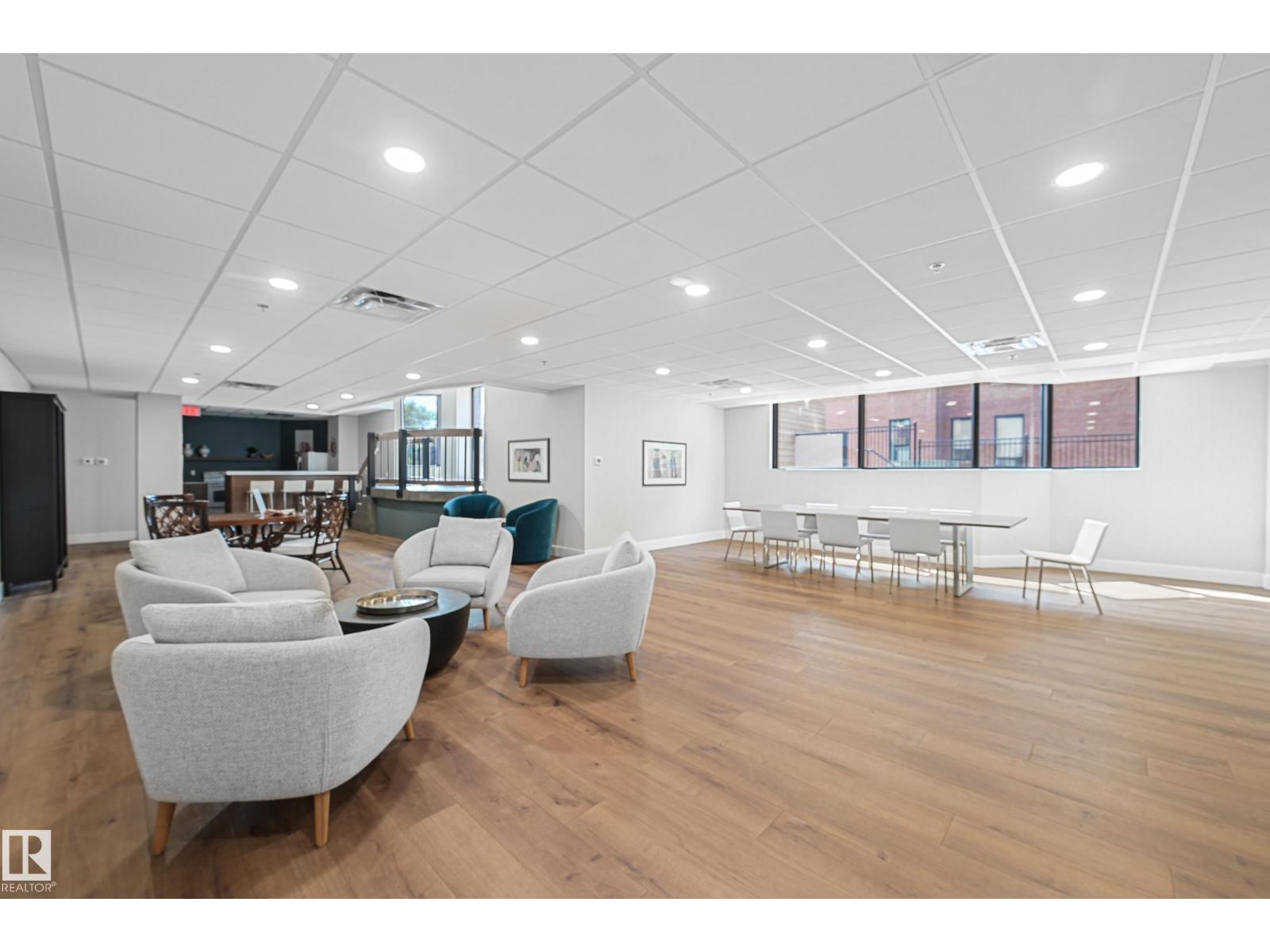 #701 11503 100 AV NW, Edmonton