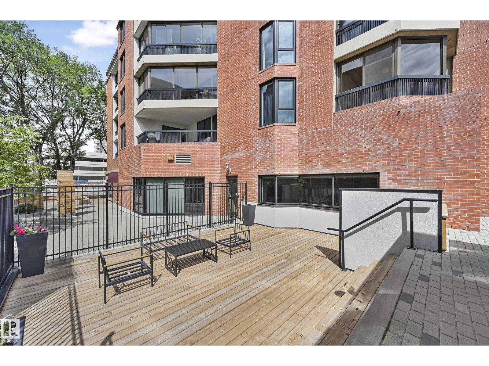 #701 11503 100 AV NW, Edmonton