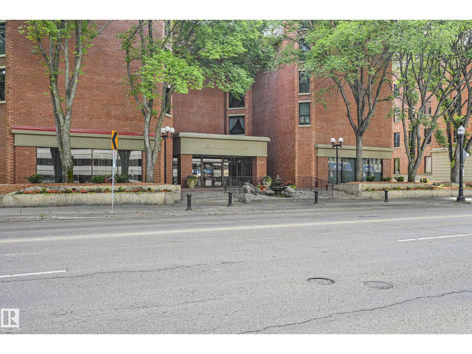 #701 11503 100 AV NW, Edmonton