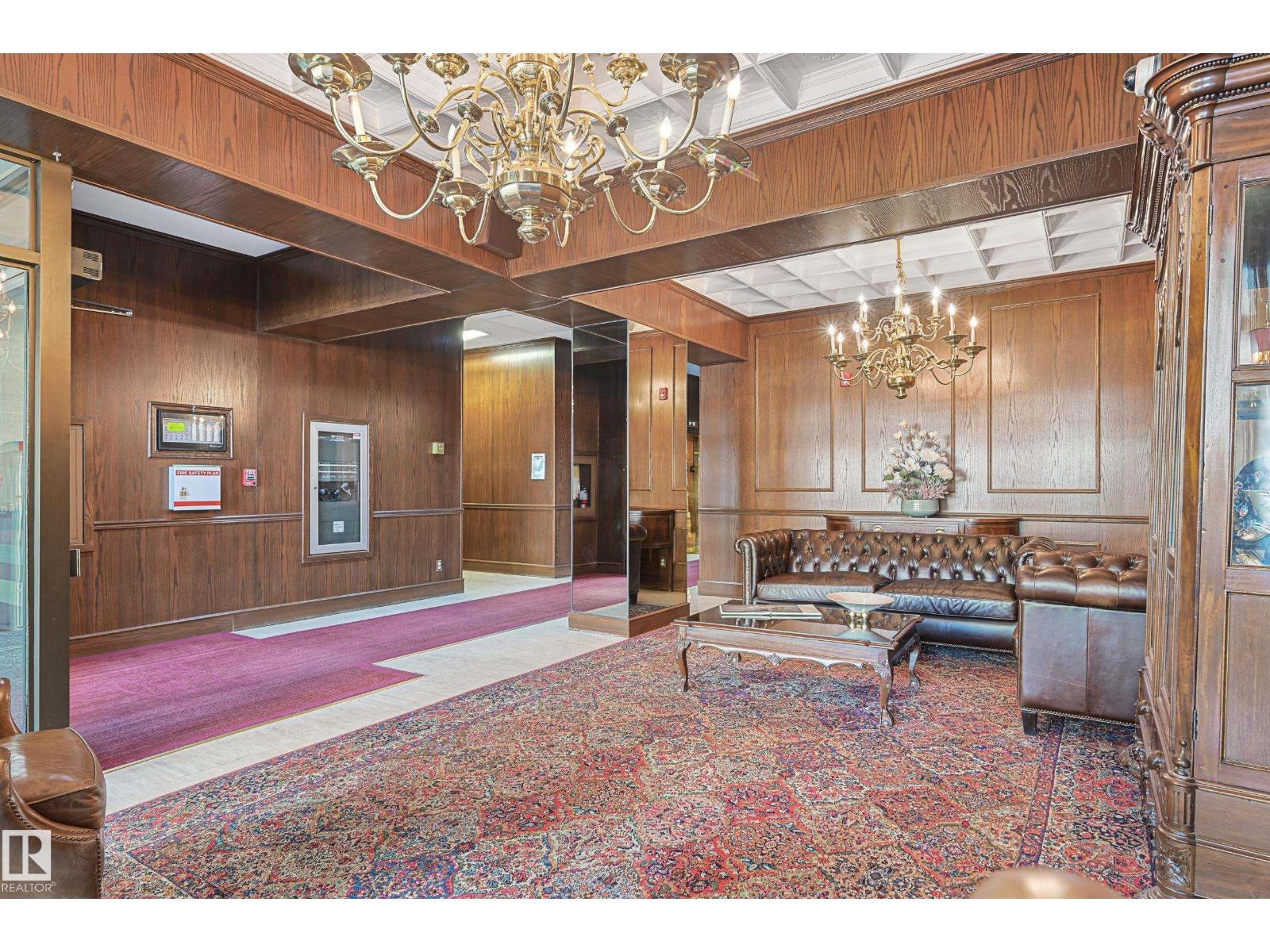 #701 11503 100 AV NW, Edmonton