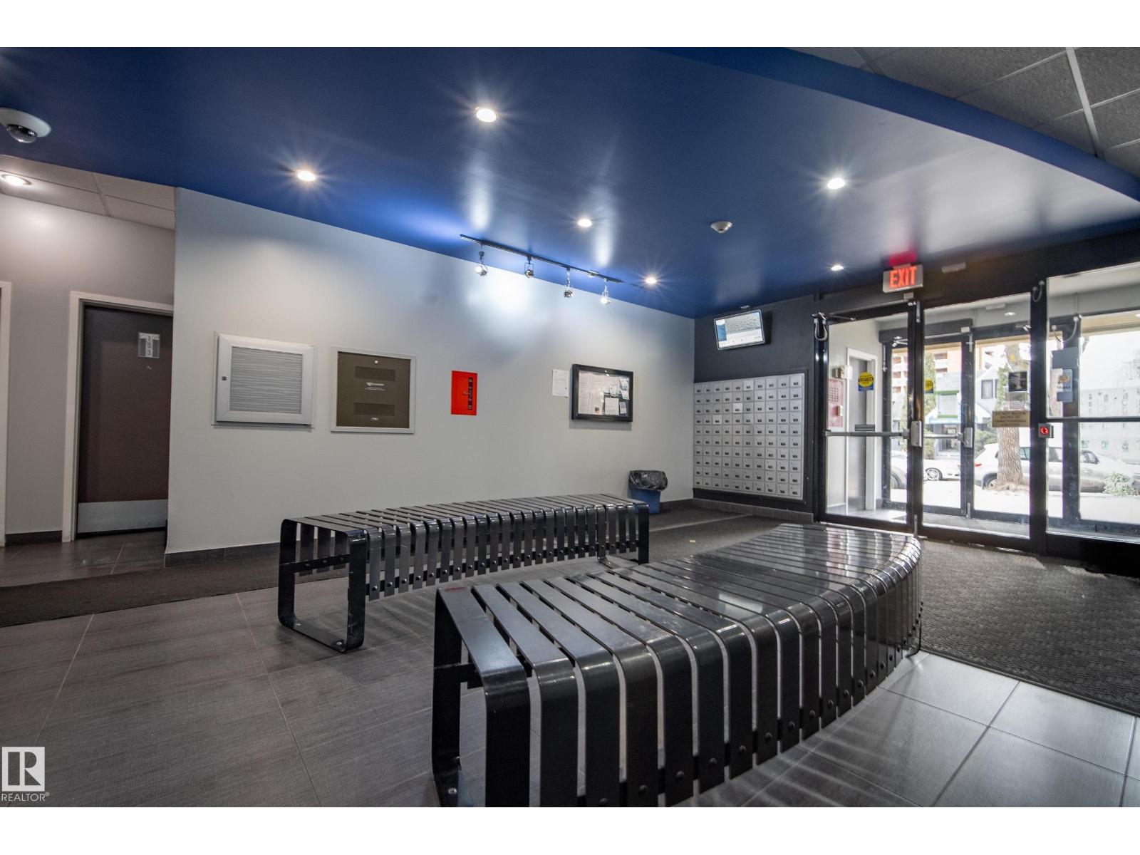 #103 9715 110 ST NW, Edmonton