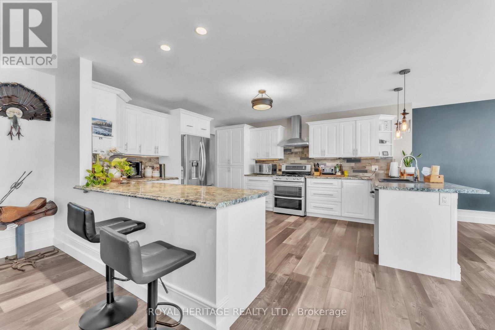 979 STEWART ROAD — photo 13