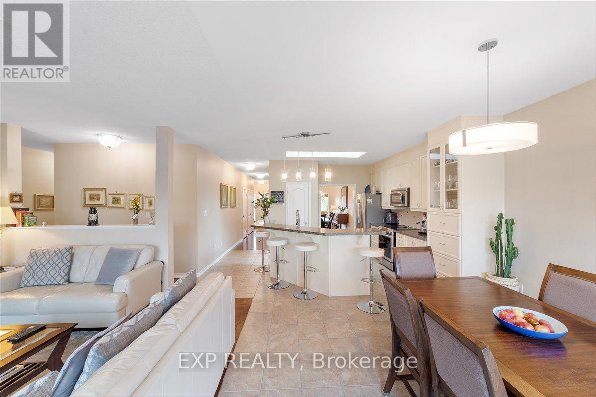 1376 BUTLER STREET — photo 19