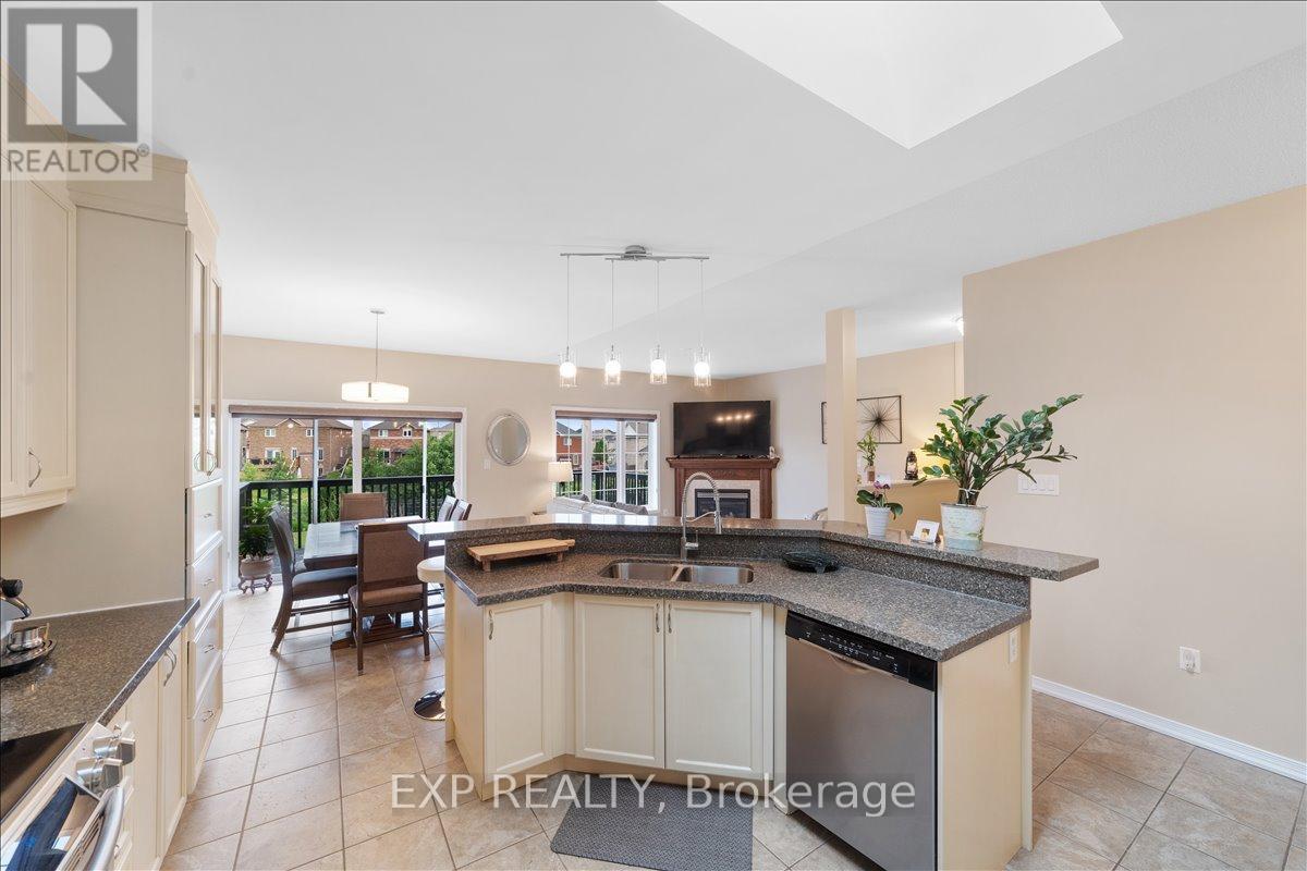 1376 BUTLER STREET - 24