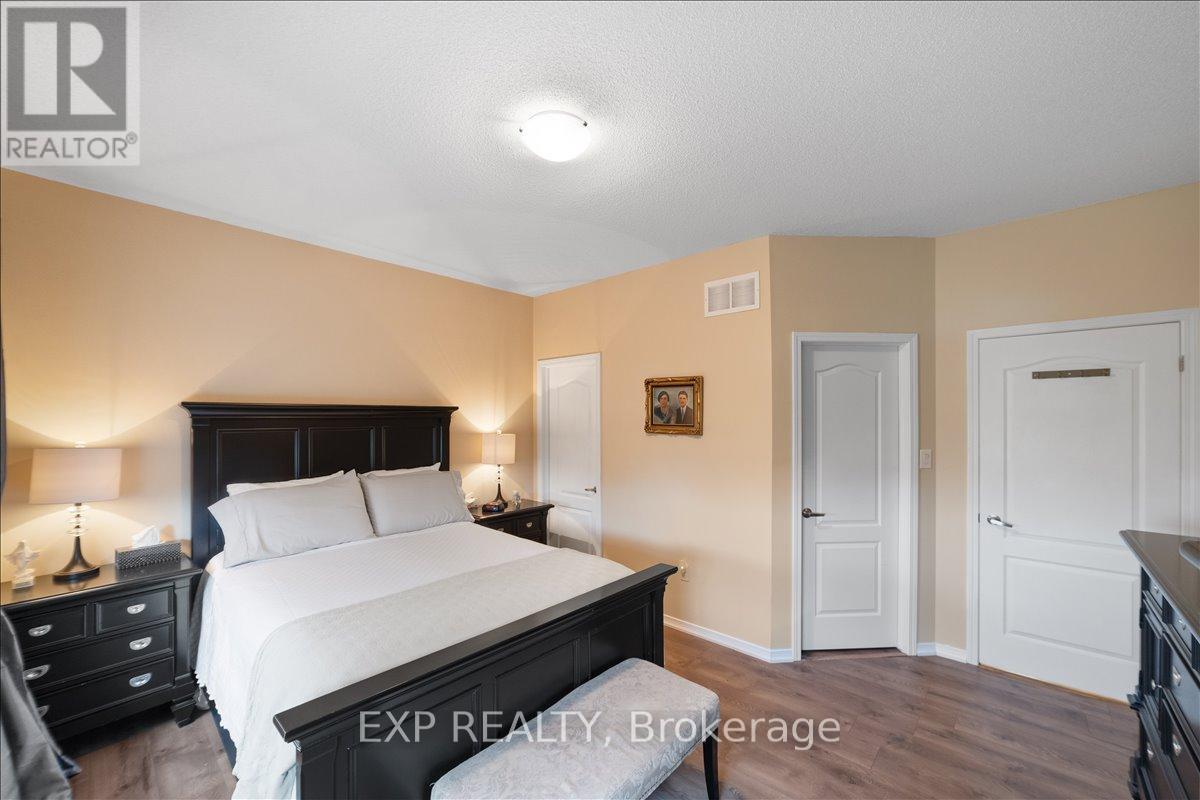 1376 BUTLER STREET - 26