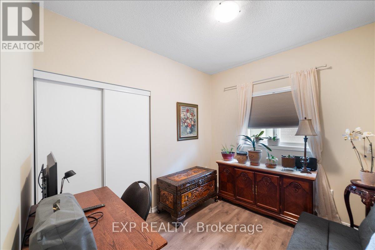 1376 BUTLER STREET - 28