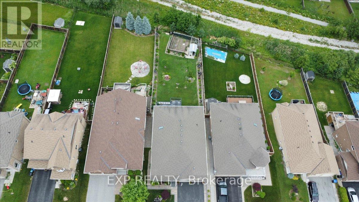 1376 BUTLER STREET - 4