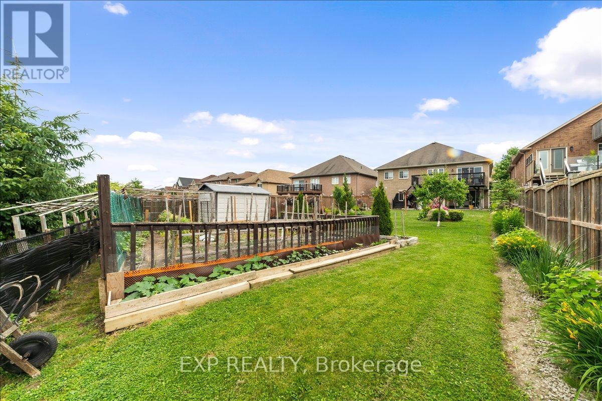 1376 BUTLER STREET — photo 41