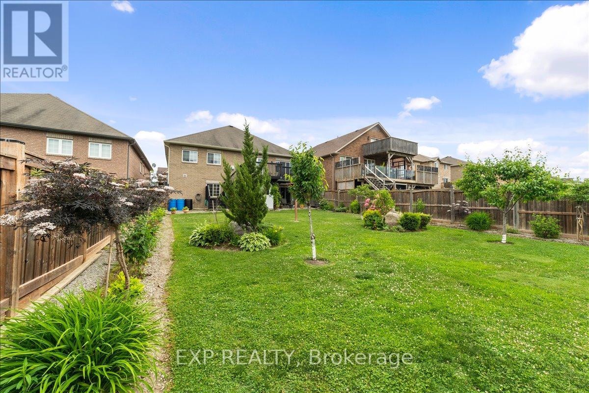 1376 BUTLER STREET — photo 42
