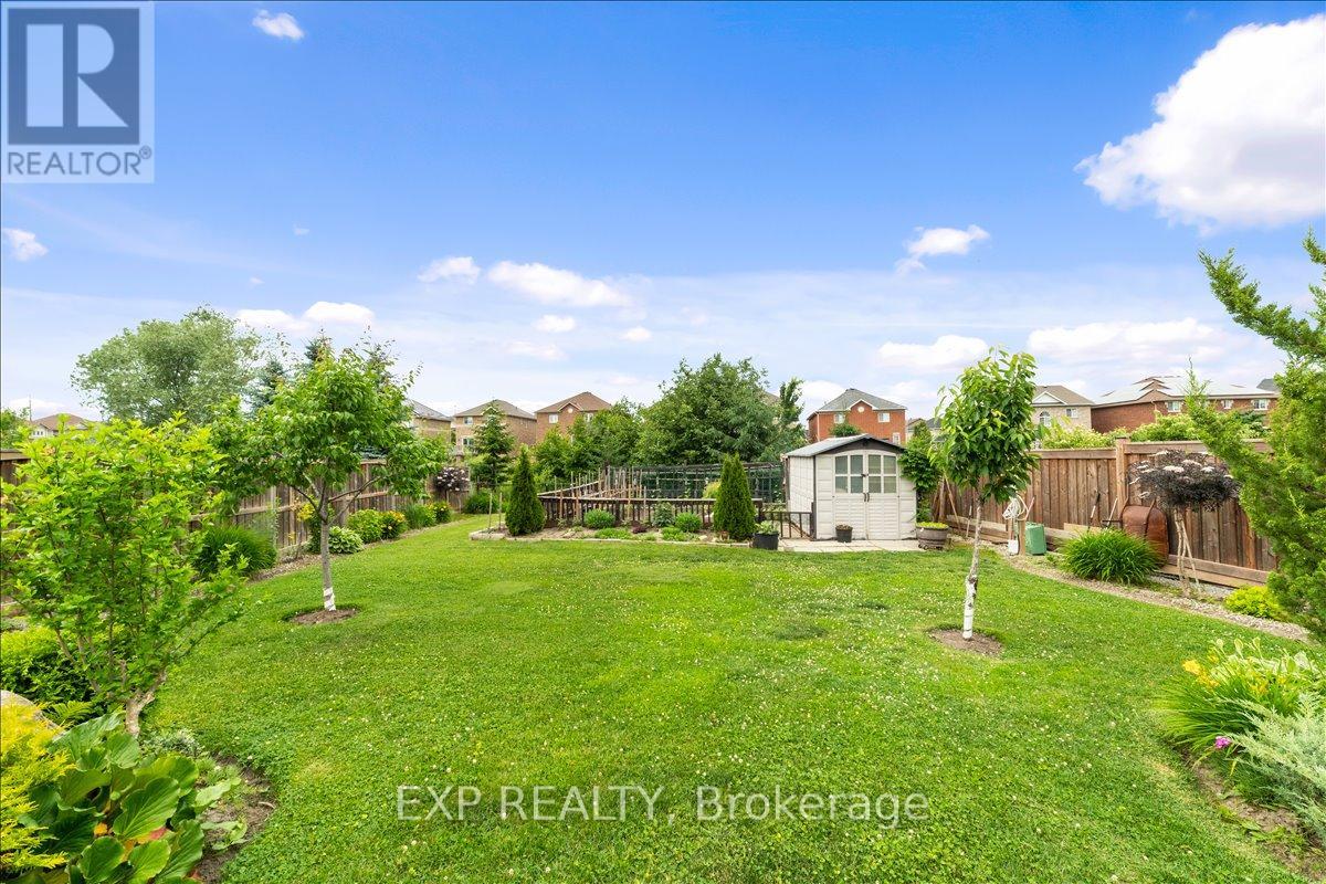 1376 BUTLER STREET — photo 7